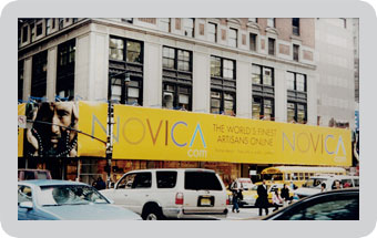 Vallas publicitarias de Novica en la ciudad de Nueva York